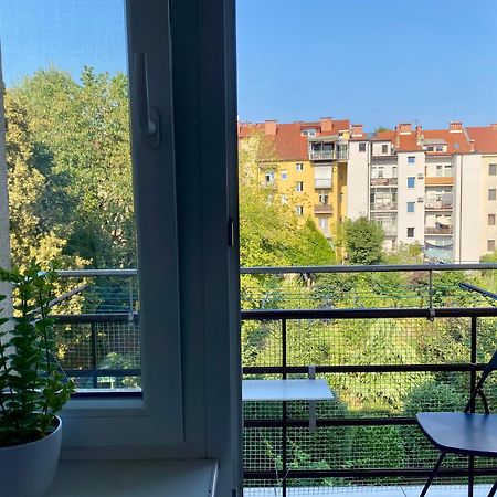 Boennium Apartments Green Oasis Ljubljana Bagian luar foto