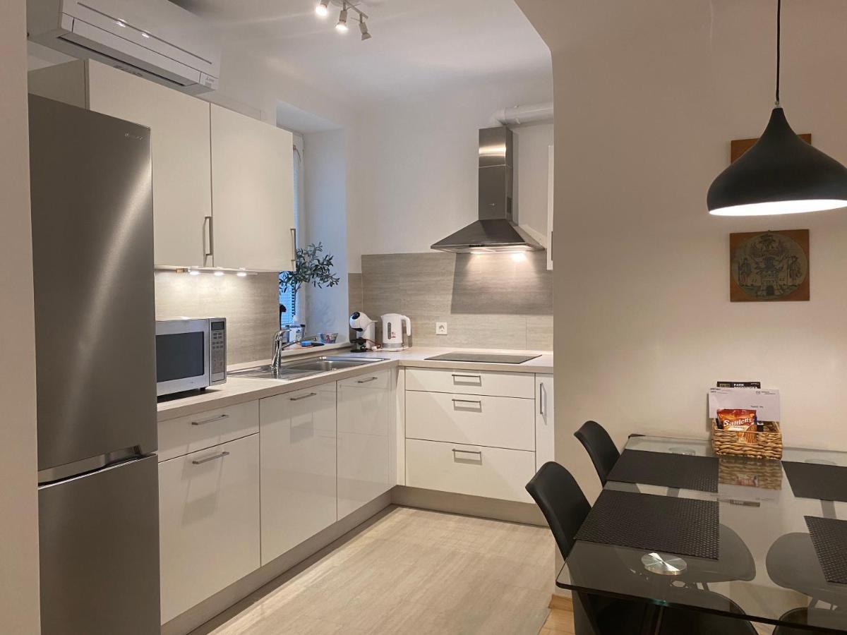 Boennium Apartments Green Oasis Ljubljana Bagian luar foto